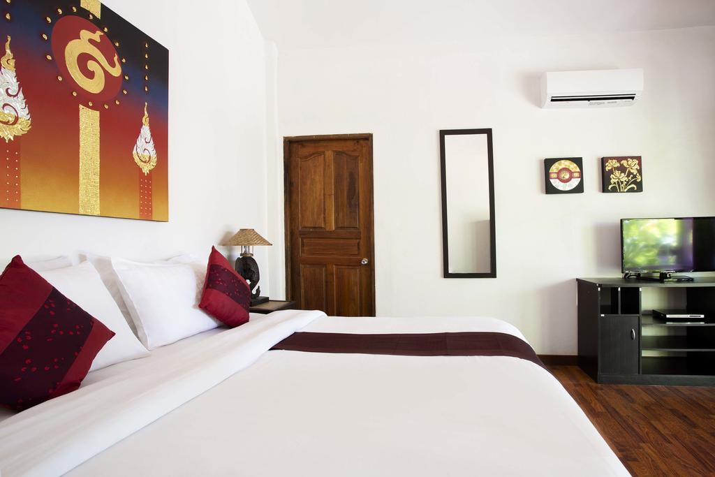 Mali Resort Pattaya Beach Koh Lipe Buitenkant foto