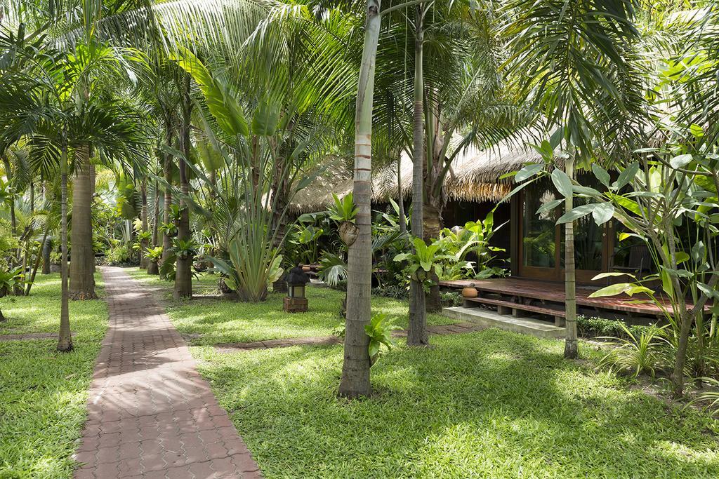 Mali Resort Pattaya Beach Koh Lipe Buitenkant foto